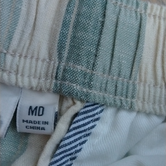 NWT Women's Urban Outfitters Katin Shorts size Medium - Picture 5 of 8